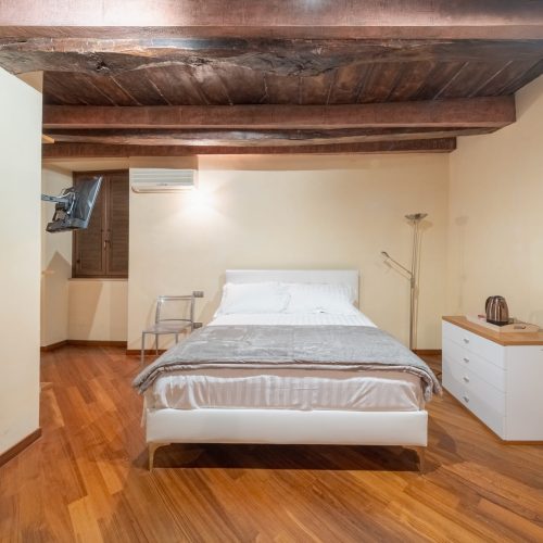 Dimora Paradiso - Camera Matrimoniale Deluxe 2_1