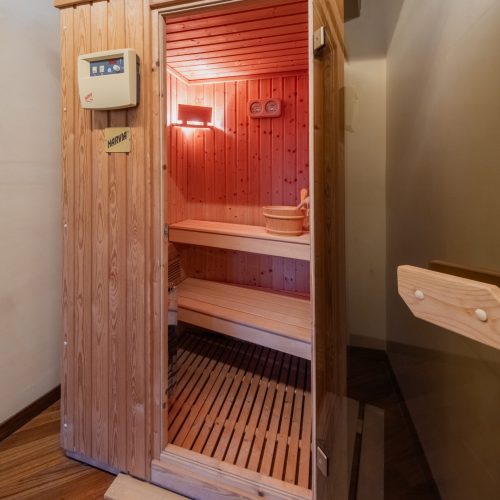 Dimora Paradiso - Camera Queen con balcone 4_